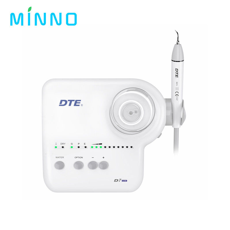 Oral irrigator USB oplaadbaar 10 niveaus Water Flosser Draagbare tandheelkundige waterstraal 600ml Watertank Huishoudelijke tanden reinigen